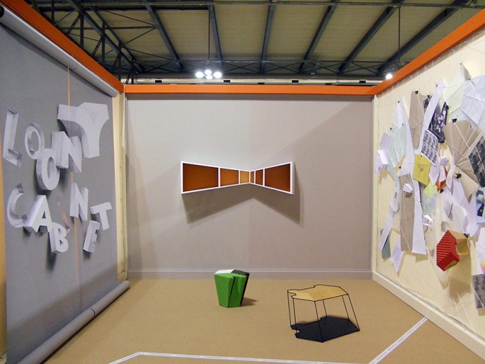 「Loony Cabinet」Nicola Cosentino&Stefano Spanioデザイン。デザインというものが、紙に描かれた２次元の世界から3次元の物体に移り変わるところに注目した3作品。