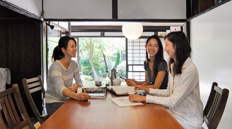 古民家を現代に日本の伝統を受け継ぐ双子姉妹の挑戦