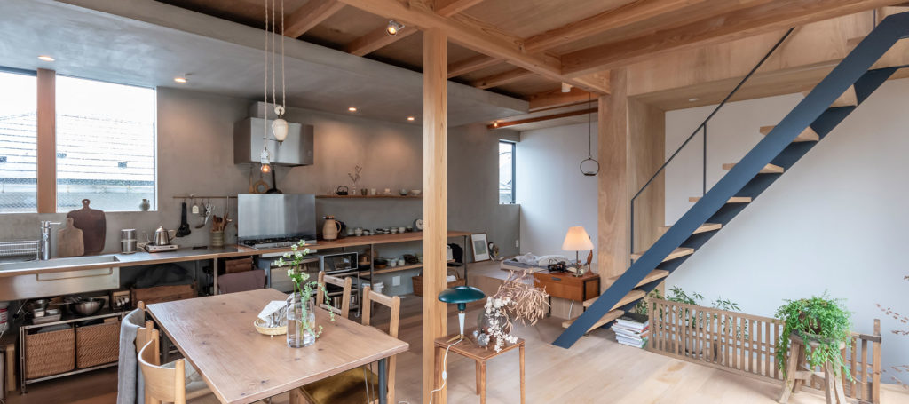 生活空間もギャラリーに　いろんなことを試せる“余白”のある家で暮らす